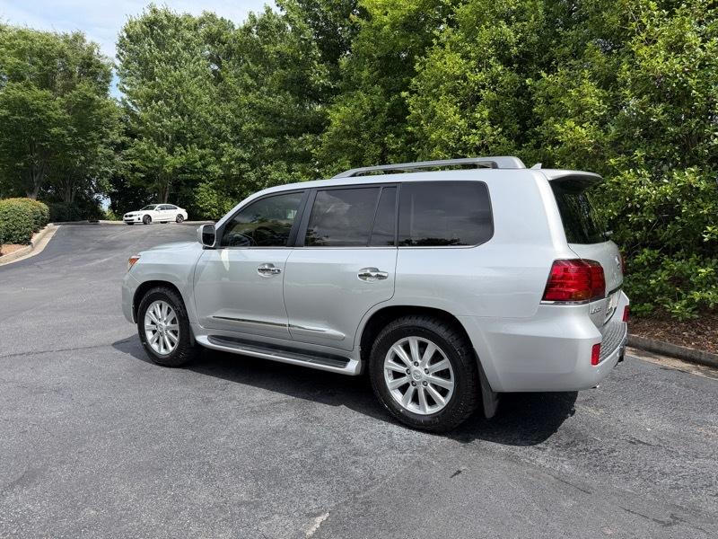 Lexus LX 570 Sport Utility 2009