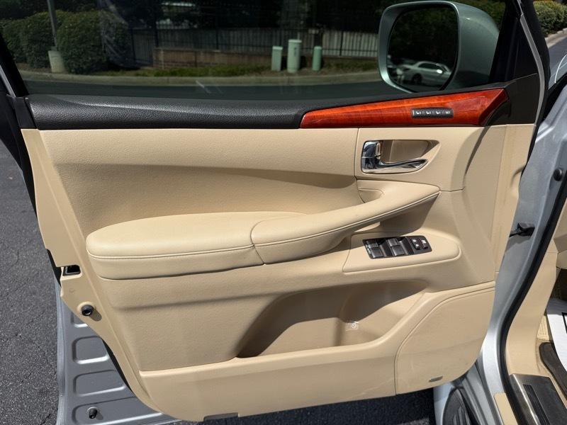 Lexus LX 570 Sport Utility 2009