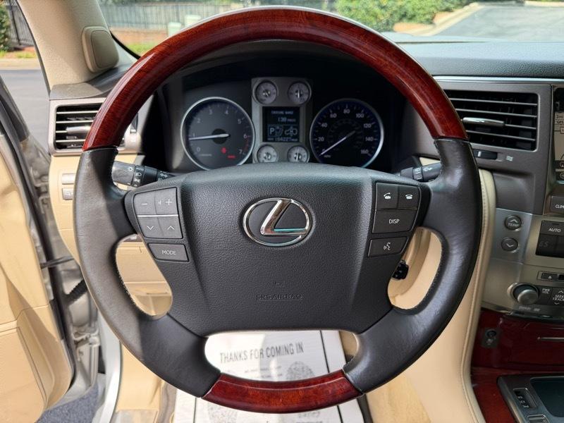 Lexus LX 570 Sport Utility 2009