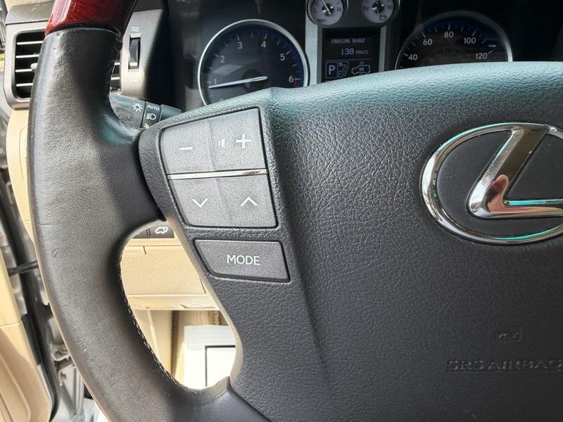 Lexus LX 570 Sport Utility 2009