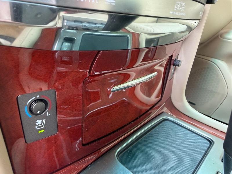 Lexus LX 570 Sport Utility 2009