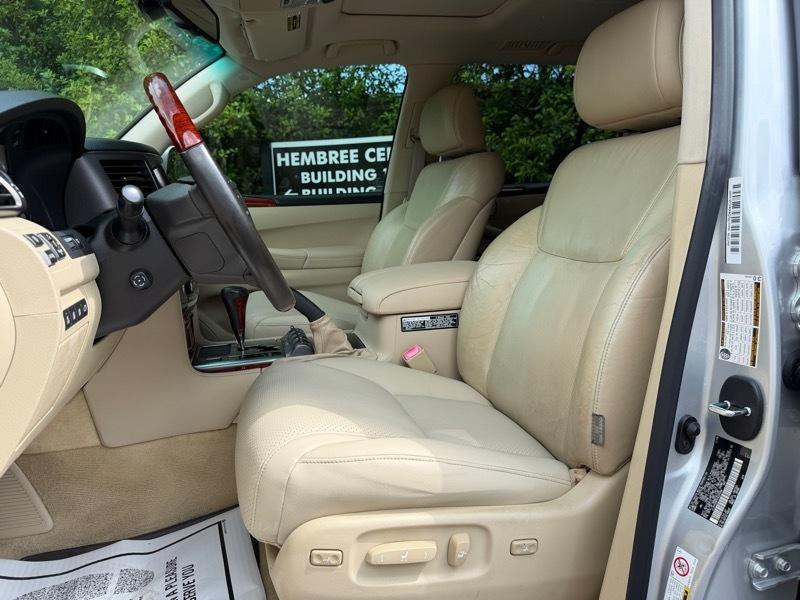 Lexus LX 570 Sport Utility 2009
