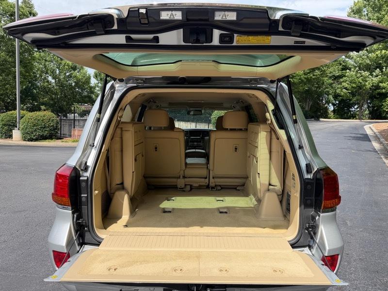 Lexus LX 570 Sport Utility 2009