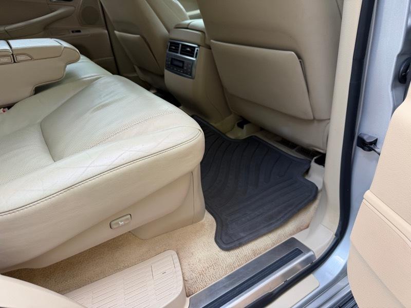 Lexus LX 570 Sport Utility 2009