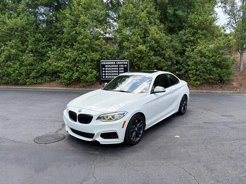 BMW 2-Series M235i Coupe 2016