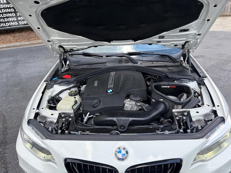 BMW 2-Series M235i Coupe 2016