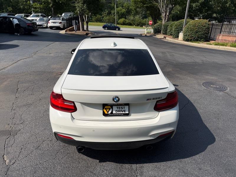 BMW 2-Series M235i Coupe 2016