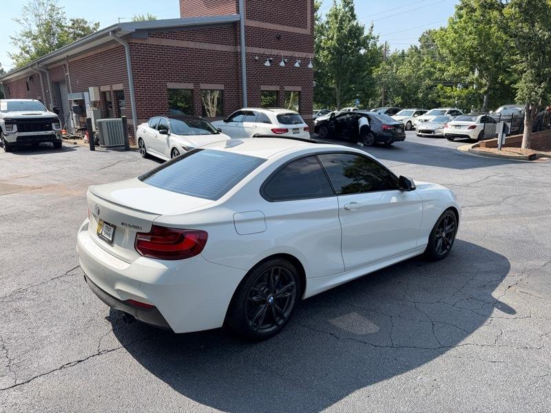 BMW 2-Series M235i Coupe 2016