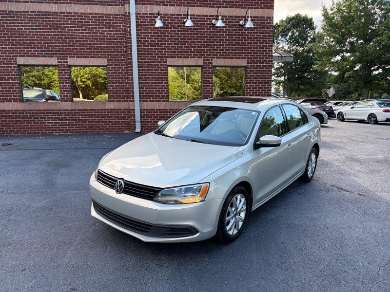 Volkswagen Jetta SE 2011
