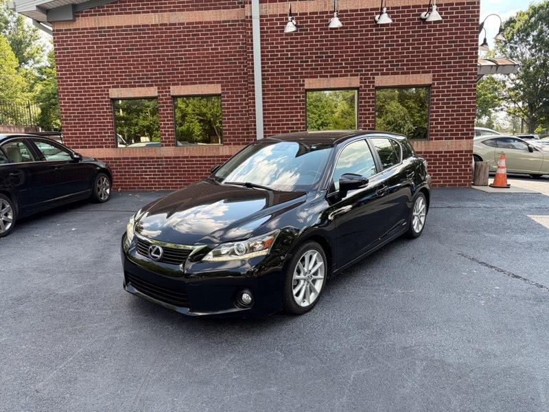 Lexus CT 200h Base 2011