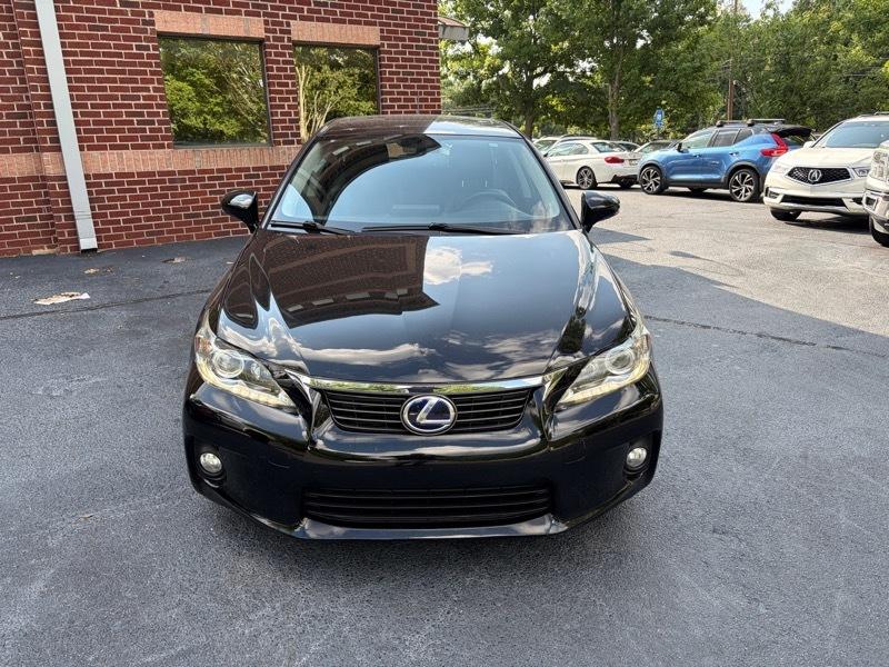 Lexus CT 200h Base 2011