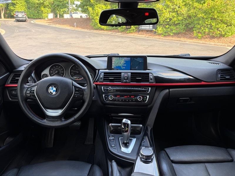 BMW 3-Series 328i Sedan 2015