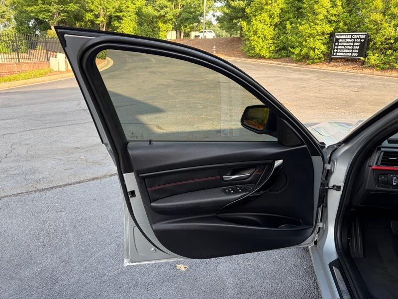 BMW 3-Series 328i Sedan 2015