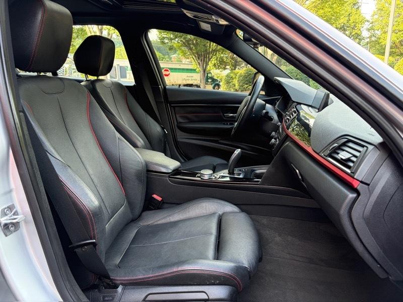 BMW 3-Series 328i Sedan 2015
