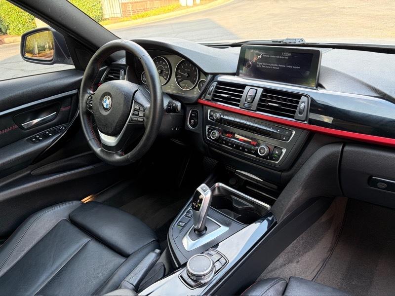 BMW 3-Series 328i Sedan 2015