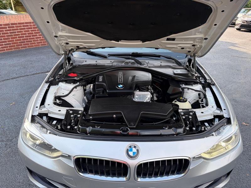 BMW 3-Series 328i Sedan 2015