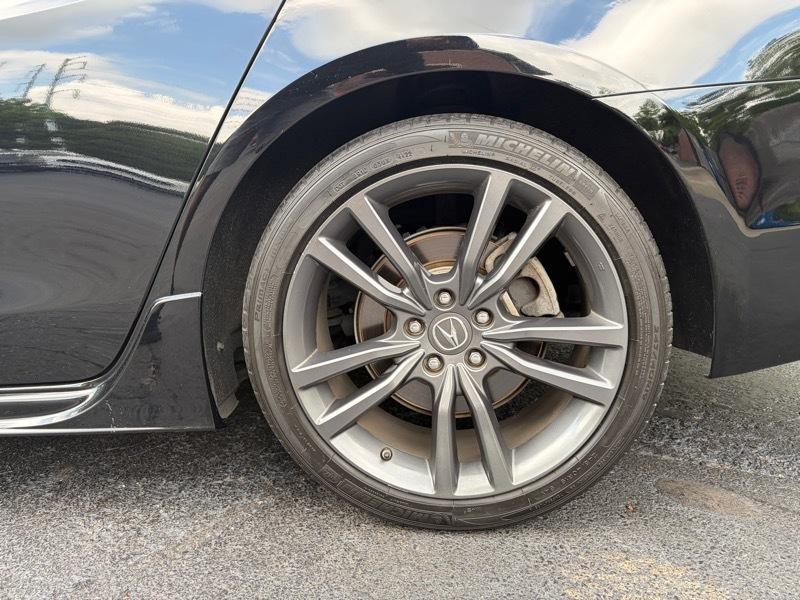 Acura TLX  2018