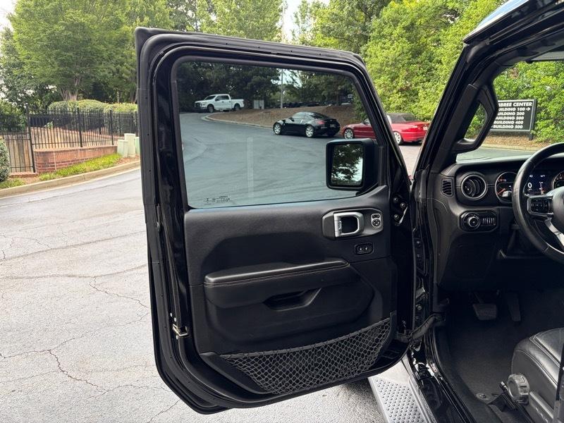 Jeep Wrangler Unlimited Sahara 2018