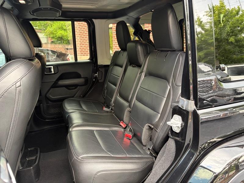 Jeep Wrangler Unlimited Sahara 2018