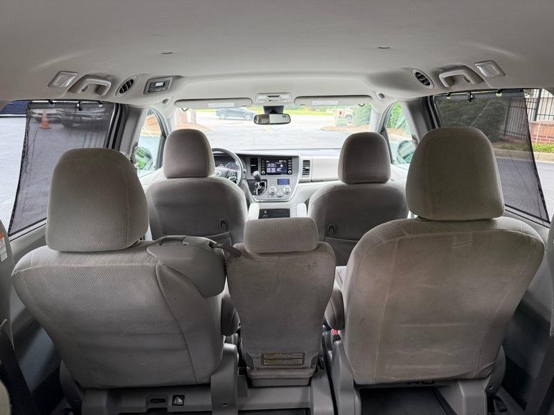 Toyota Sienna LE 8-Passenger 2018