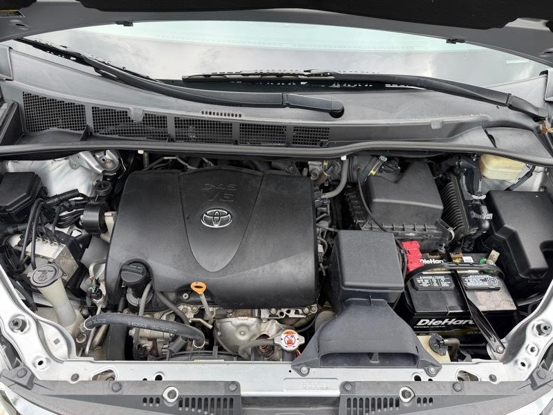 Toyota Sienna LE 8-Passenger 2018