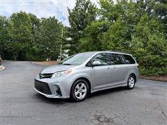 2018 Toyota Sienna 