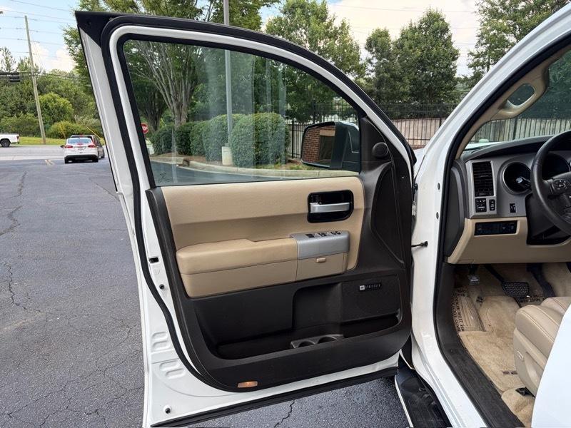 Toyota Sequoia Limited 2WD 2008