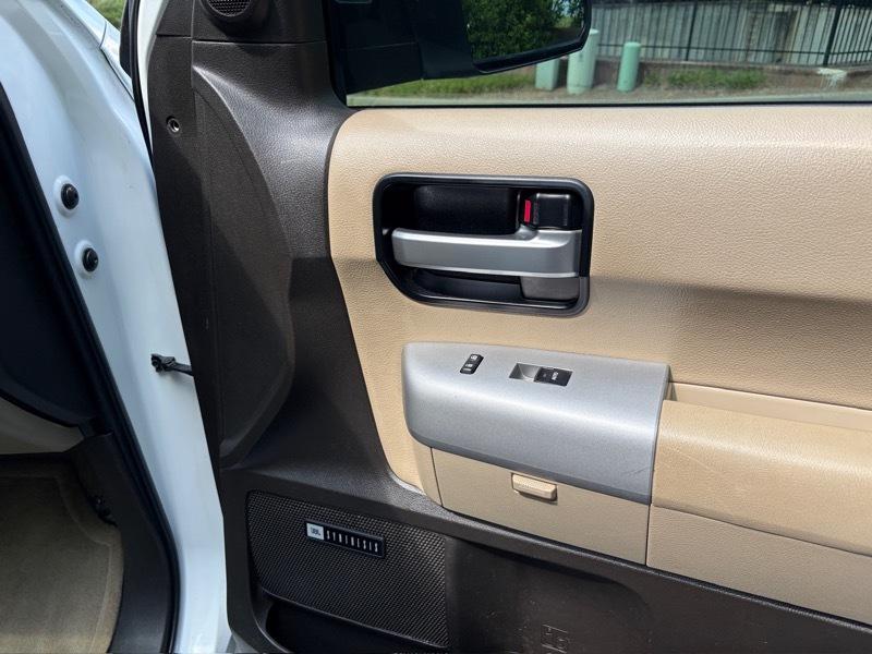 Toyota Sequoia Limited 2WD 2008