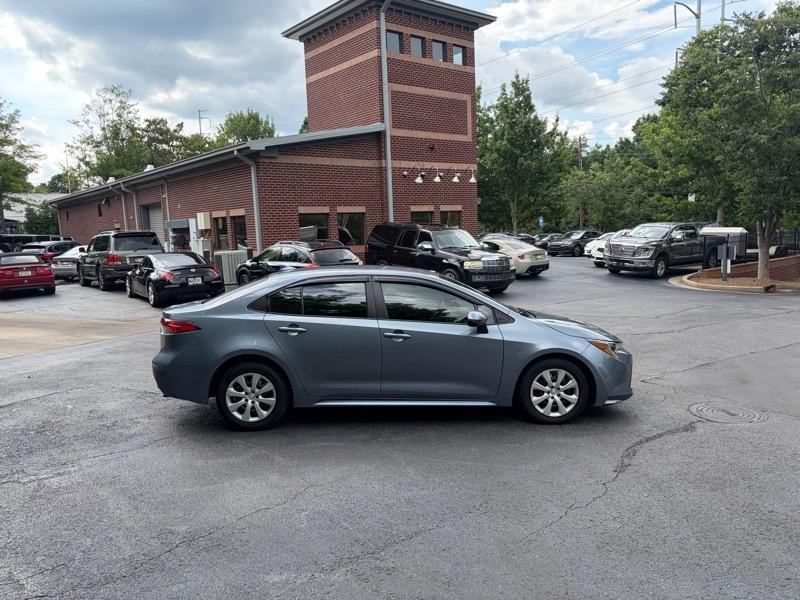 Toyota Corolla LE 2024