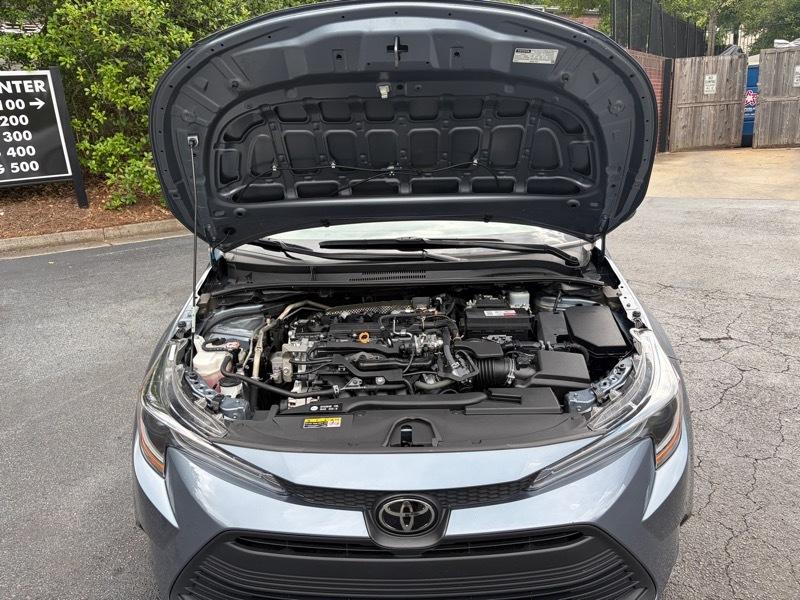 Toyota Corolla LE 2024