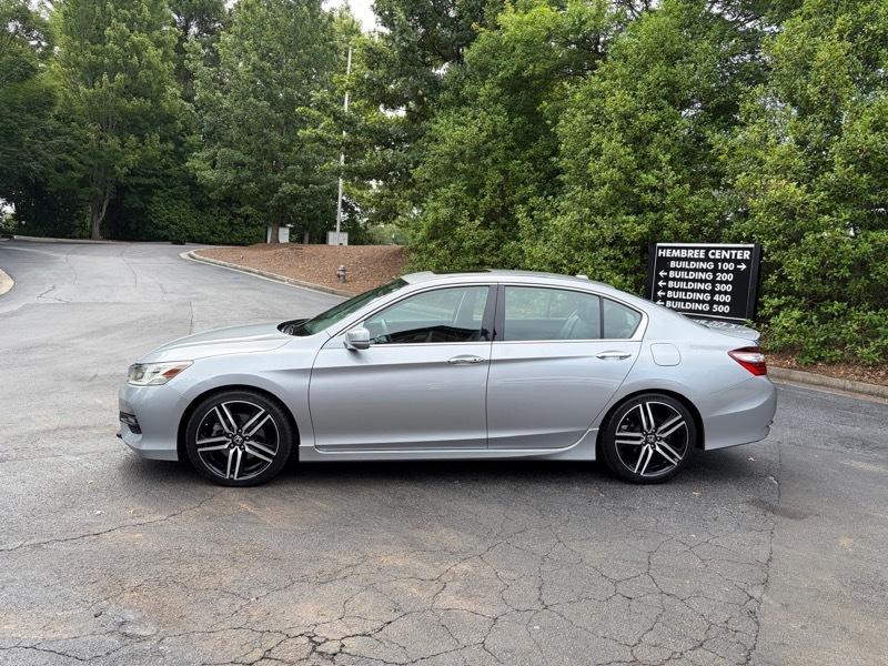 Honda Accord Touring V6 Sedan 6-Spd AT 2016