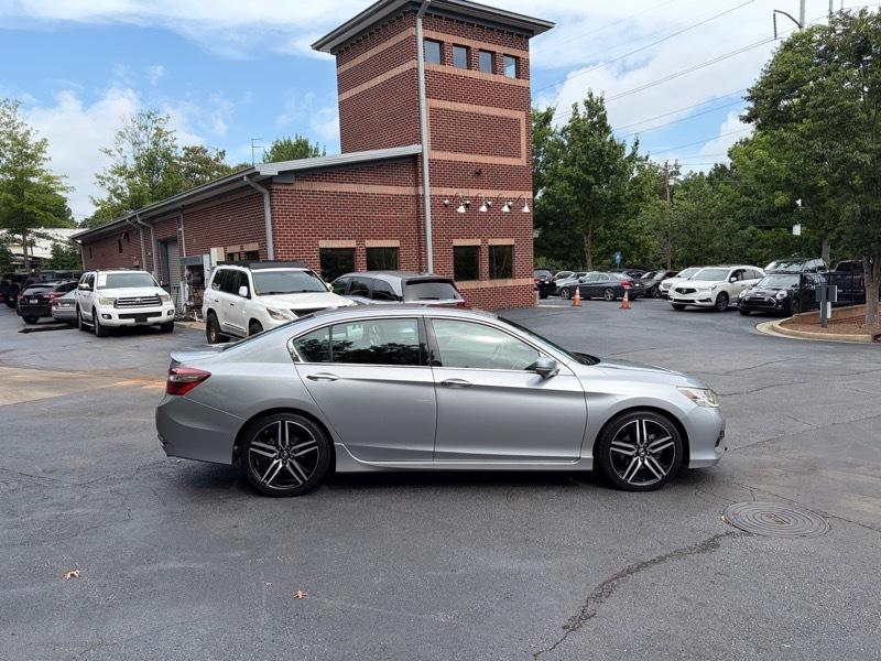 Honda Accord Touring V6 Sedan 6-Spd AT 2016