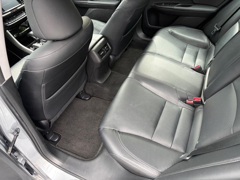 Honda Accord Touring V6 Sedan 6-Spd AT 2016