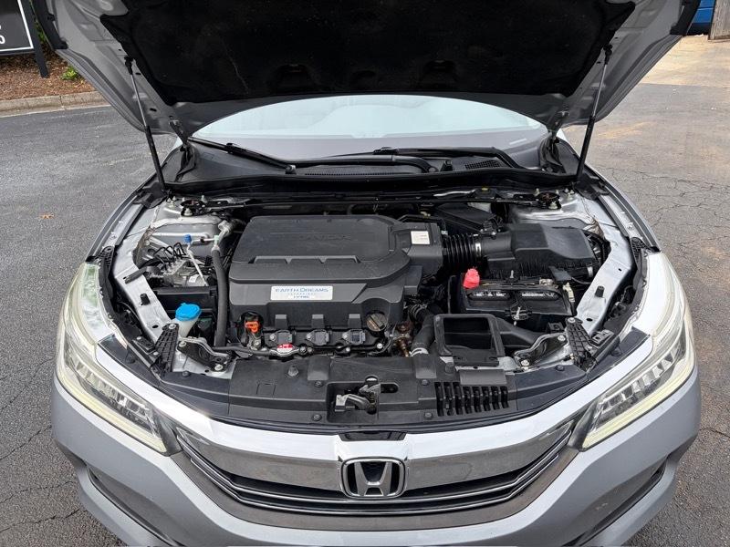 Honda Accord Touring V6 Sedan 6-Spd AT 2016