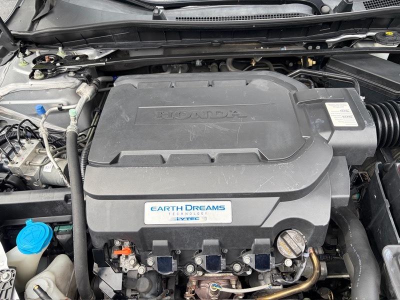 Honda Accord Touring V6 Sedan 6-Spd AT 2016