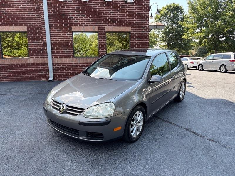 Volkswagen Rabbit 2-Door S 2009