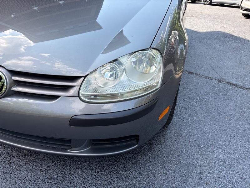 Volkswagen Rabbit 2-Door S 2009