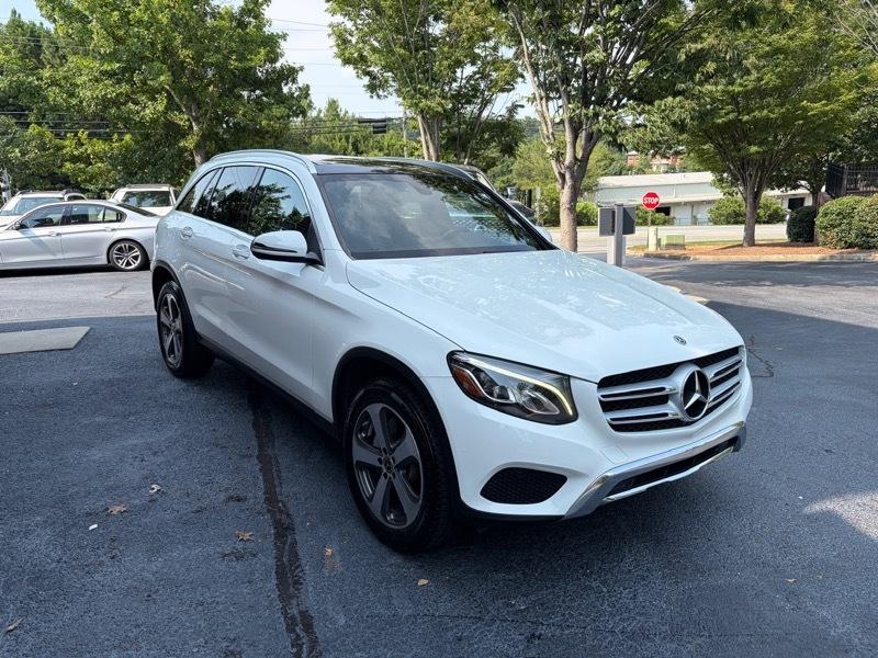 Mercedes-Benz GLC-Class GLC300 2019