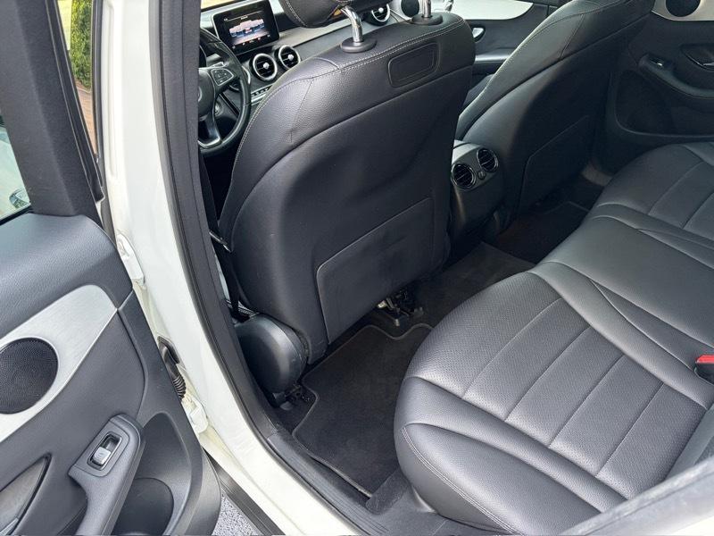 Mercedes-Benz GLC-Class GLC300 2019