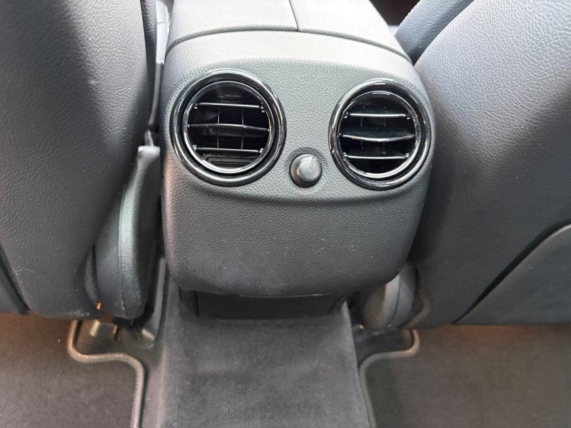 Mercedes-Benz GLC-Class GLC300 2019