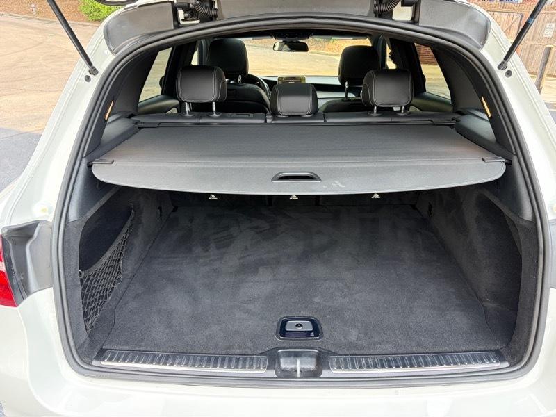 Mercedes-Benz GLC-Class GLC300 2019