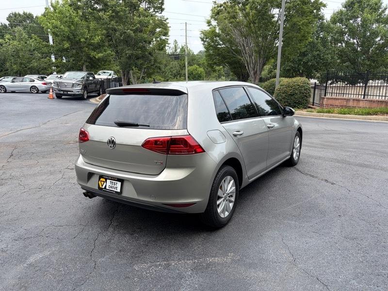 Volkswagen Golf TSI S 6A 2017