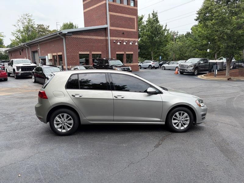 Volkswagen Golf TSI S 6A 2017