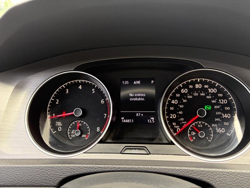 Volkswagen Golf TSI S 6A 2017