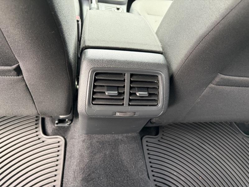 Volkswagen Golf TSI S 6A 2017