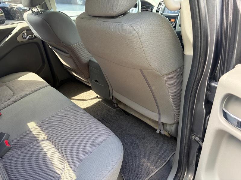 Nissan Frontier SV Crew Cab 4WD 2020