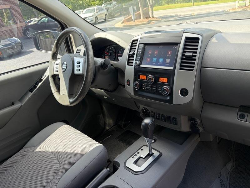 Nissan Frontier SV Crew Cab 4WD 2020