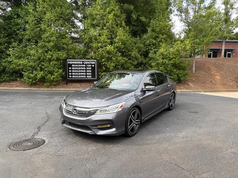 Honda Accord Touring V6 Sedan 6-Spd AT 2017