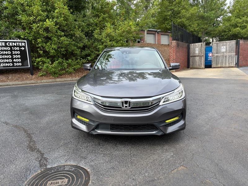 Honda Accord Touring V6 Sedan 6-Spd AT 2017