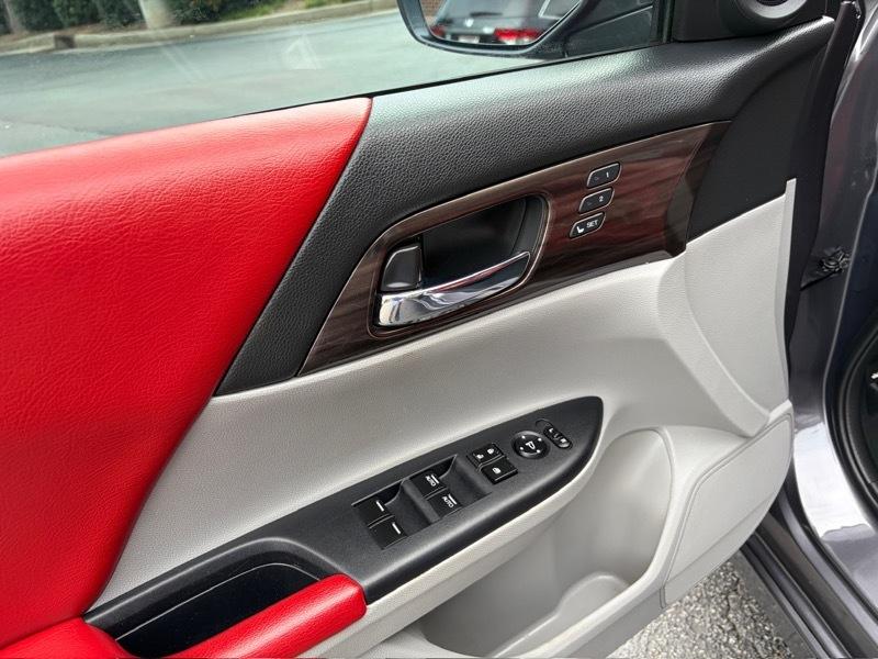 Honda Accord Touring V6 Sedan 6-Spd AT 2017